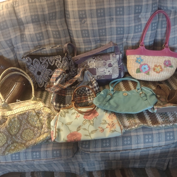 Purses - Picture 1 of 3